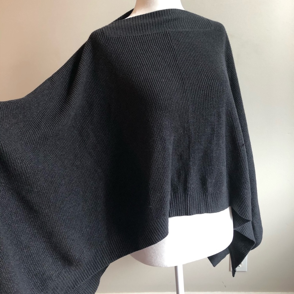 Lululemon poncho